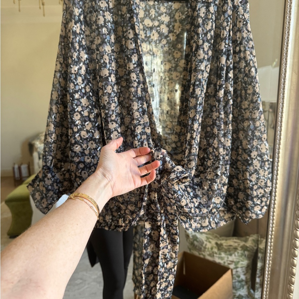 Anthropologie Pilcro Floral Tie Front Kimono Black with silver accents